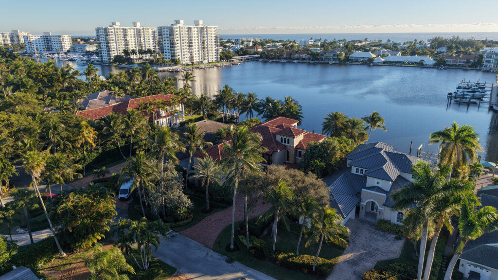 Waterfront estate homes near Palm Trail in Delray Beach along the Intracoastal Waterway